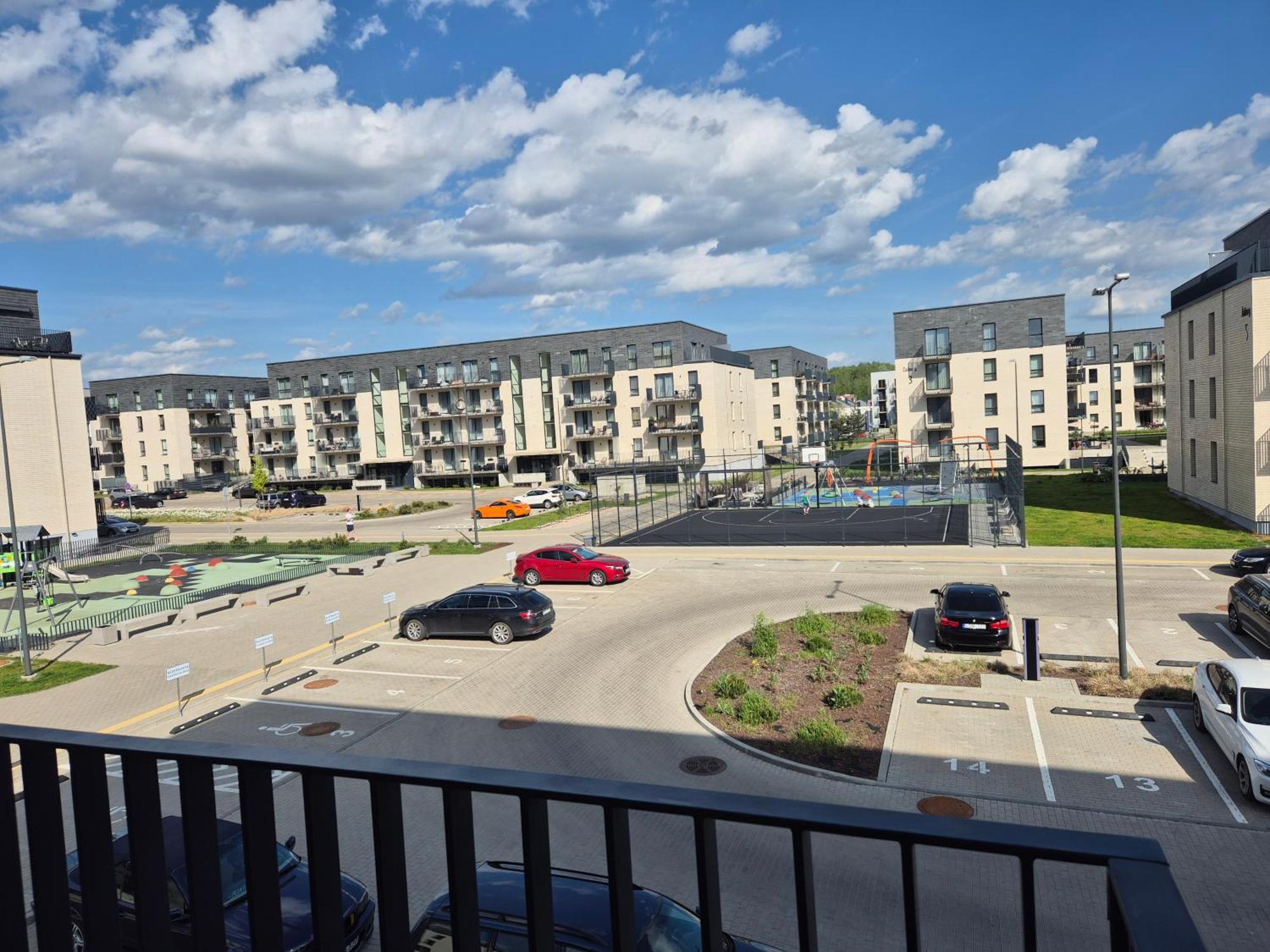 Fantasy House, Cozzy Apartmens, Free Parking, Long Stays Welcome Wilna Exterior foto